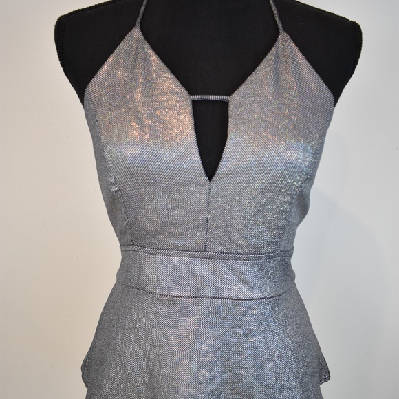 NWT Express Metallic Halter Top - Picture 3 of 7